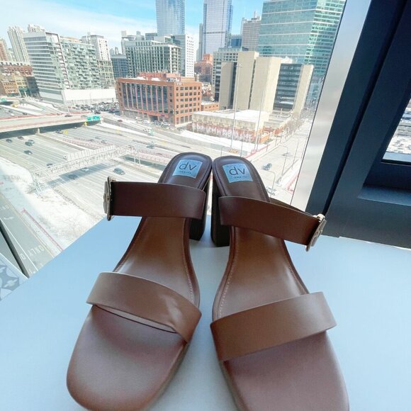 DV Dolce Vita Women's Dina Heeled Platform Sandal Block Heel Easter Size 11 - Picture 2 of 5
